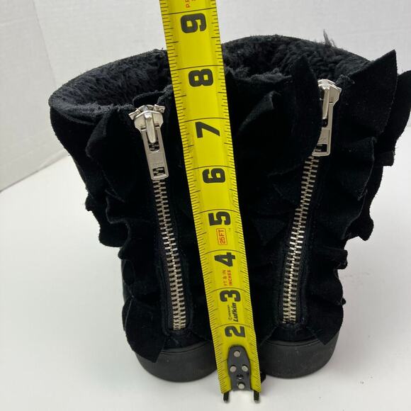 J/Slides Sz 8.5 Ruffle Back Platform Ankle Booties Black Suede Faux-fur Lined - Picture 9 of 16